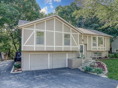18997 Lowell Ave, Stilwell, KS, 66085