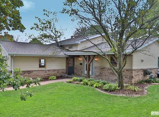 217 S Nebraska Ave, Morton, IL 61550