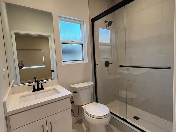 5th image of 108 N Canyon Blvd #1/2