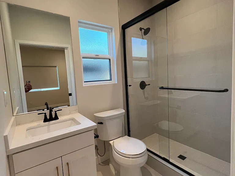 108 N Canyon Blvd #1/2 — Photo 5
