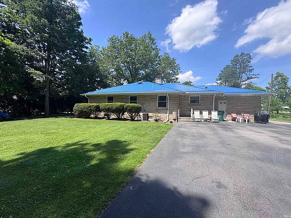 2nd image of 16166 Ireland Rd