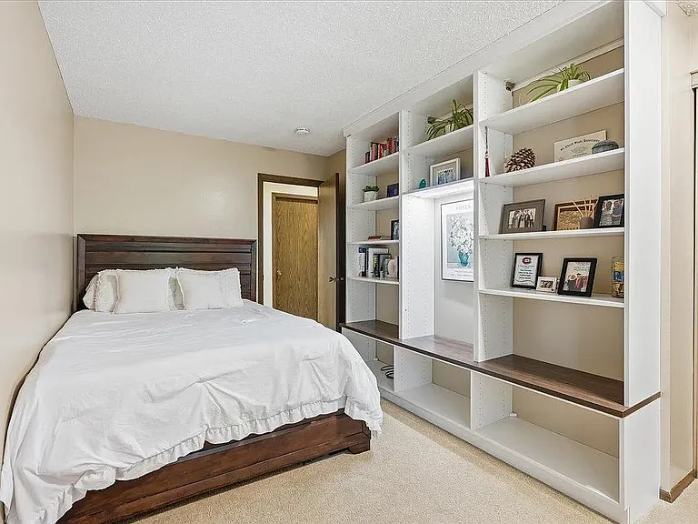 3640 Independence Ave S #61 — Photo 13