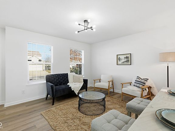 4th image of 12151 Bearsdale Dr