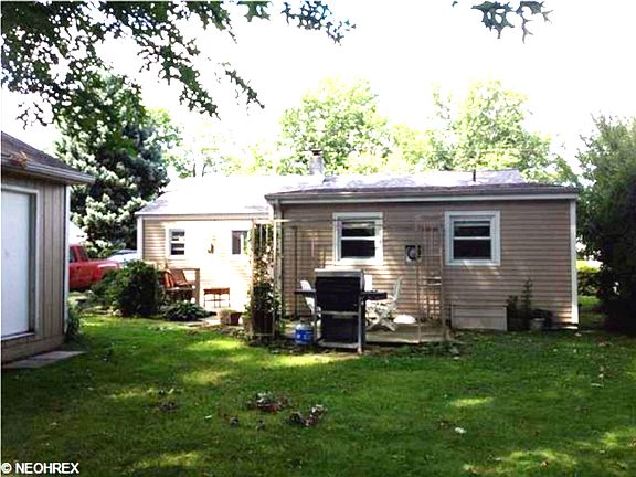 3rd image of 38274 Dolores Dr