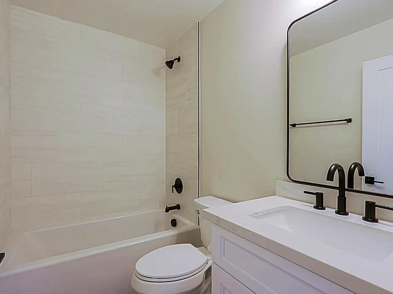 2351 E Cana Ln — Photo 41