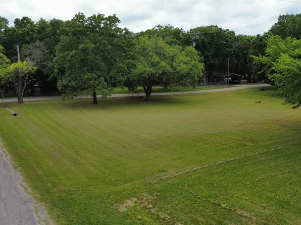 196 Wright Way, Pt, TX 75472