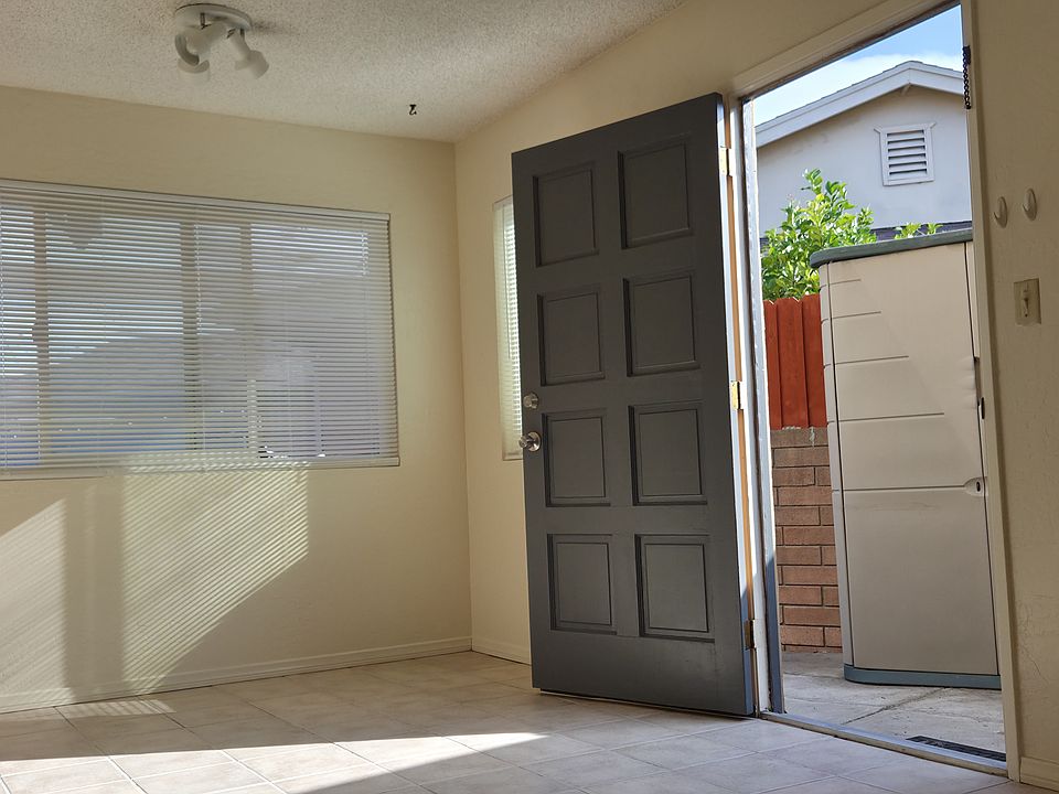 1st image of 5345 Northridge Ave #1