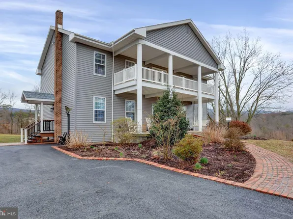 113 Old State Rd, Shermans Dale, PA 17090