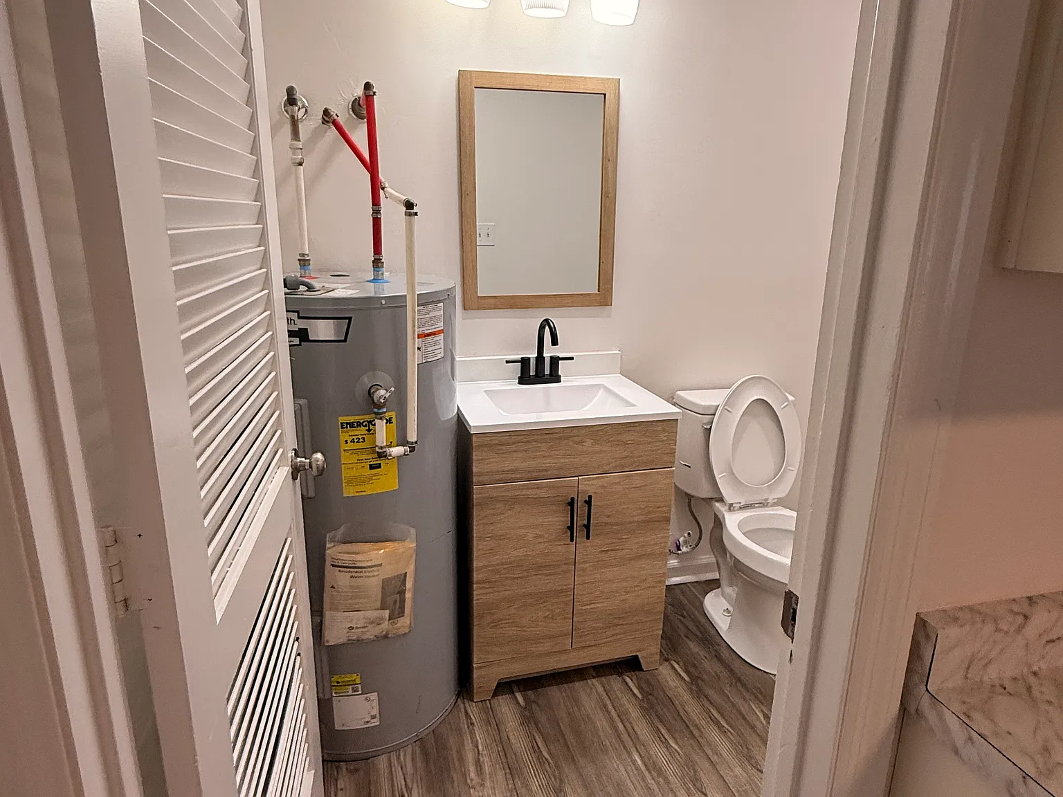 3 bed, 1.5 bath, $1,500 — Photo 4