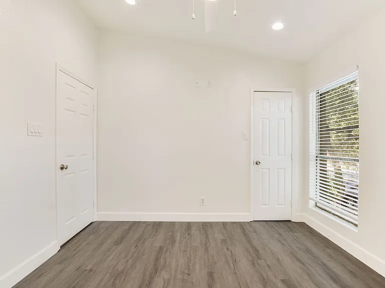 3816 Southway Dr — Photo 14