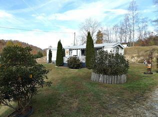 7233 Highway 19e, Roan Mountain, TN 37687