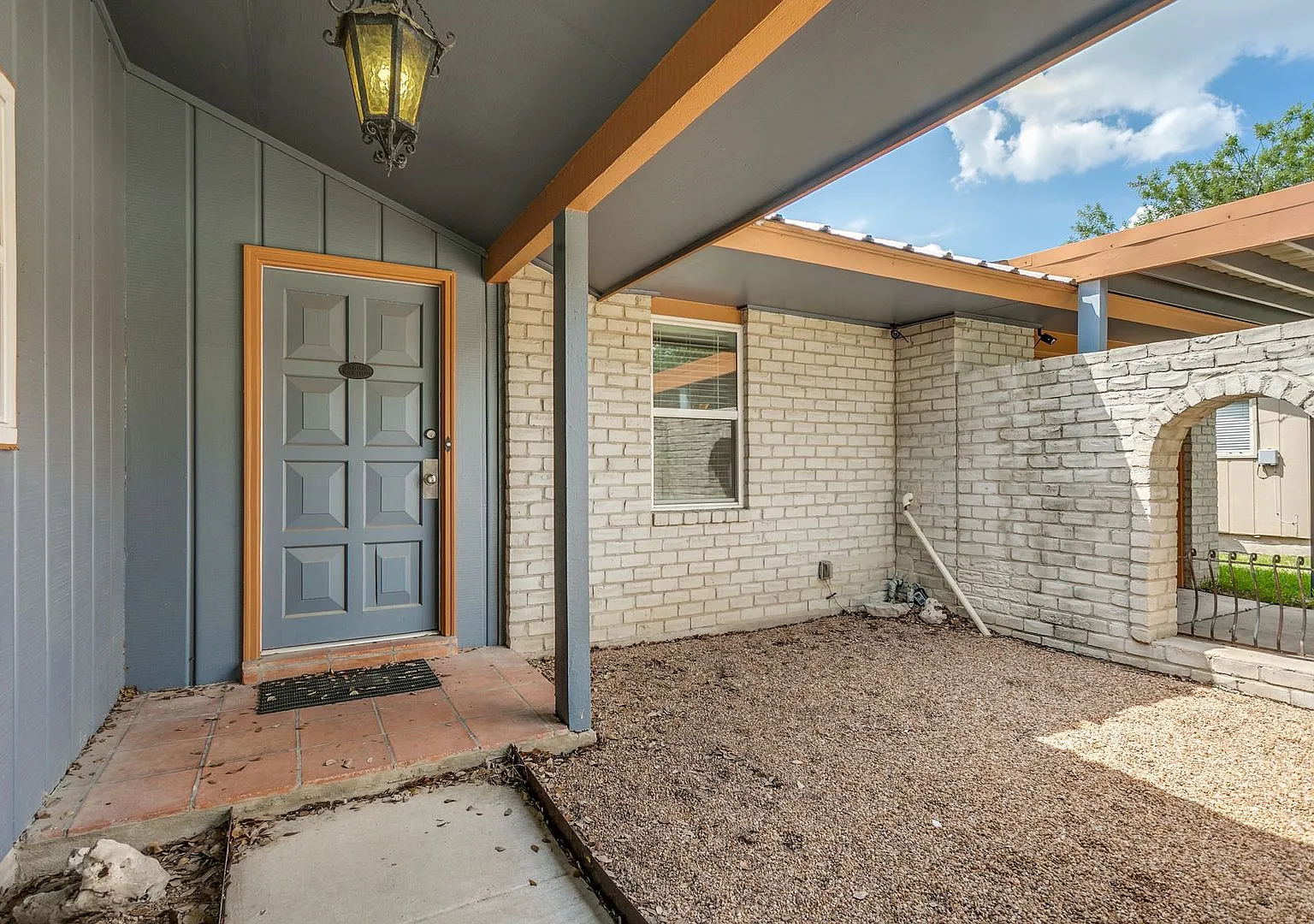 3-bedroom home in North Star Hills — Photo 3