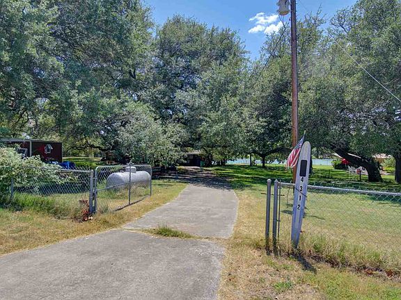 3rd image of 4312 River Oaks Dr