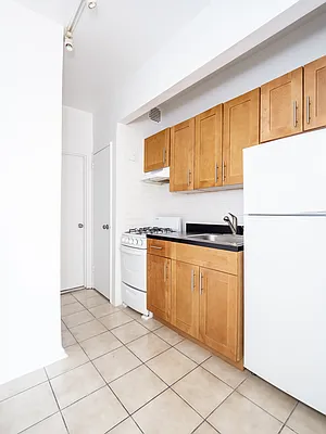 Rented by City Connections Realty | media 21