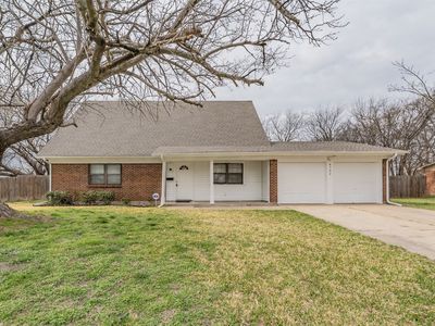 6732 Plantation Rd, Forest Hill, TX, 76140
