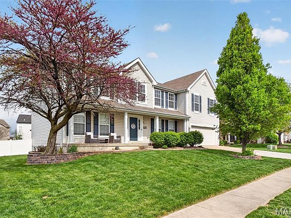 4th image of 1747 Naughton Way