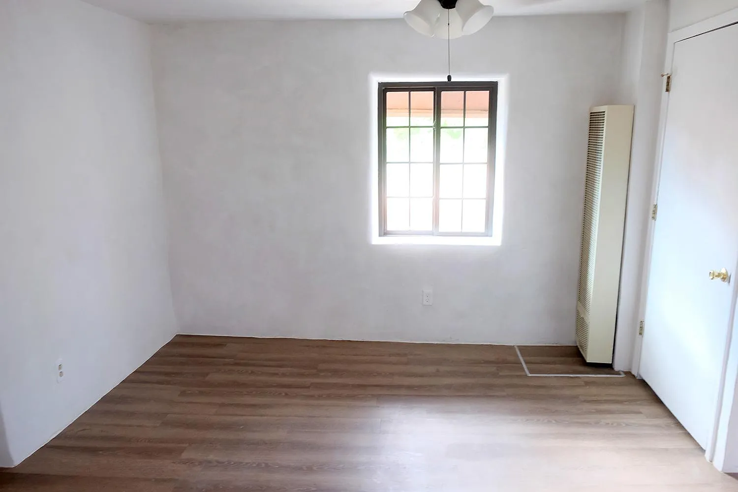 755 Dunlap St — Photo 3