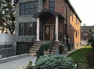 2063 Narragansett Ave #1, Bronx, NY 10461