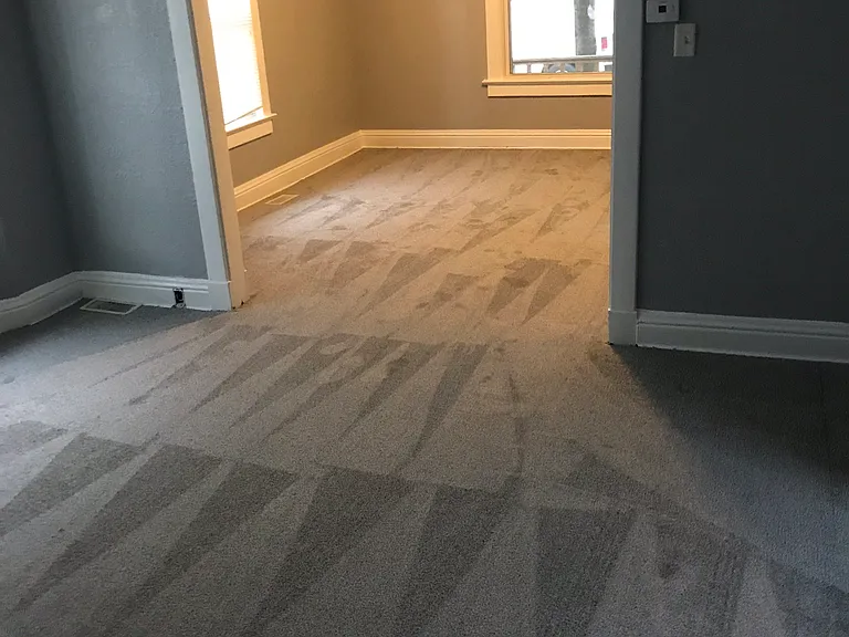 109 N Lawndale Ave — Photo 9