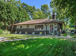 5710 N River Forest Dr, Glendale, WI 53209