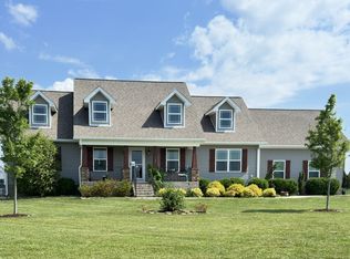 985 Richland Farms Dr, Manchester, TN 37355
