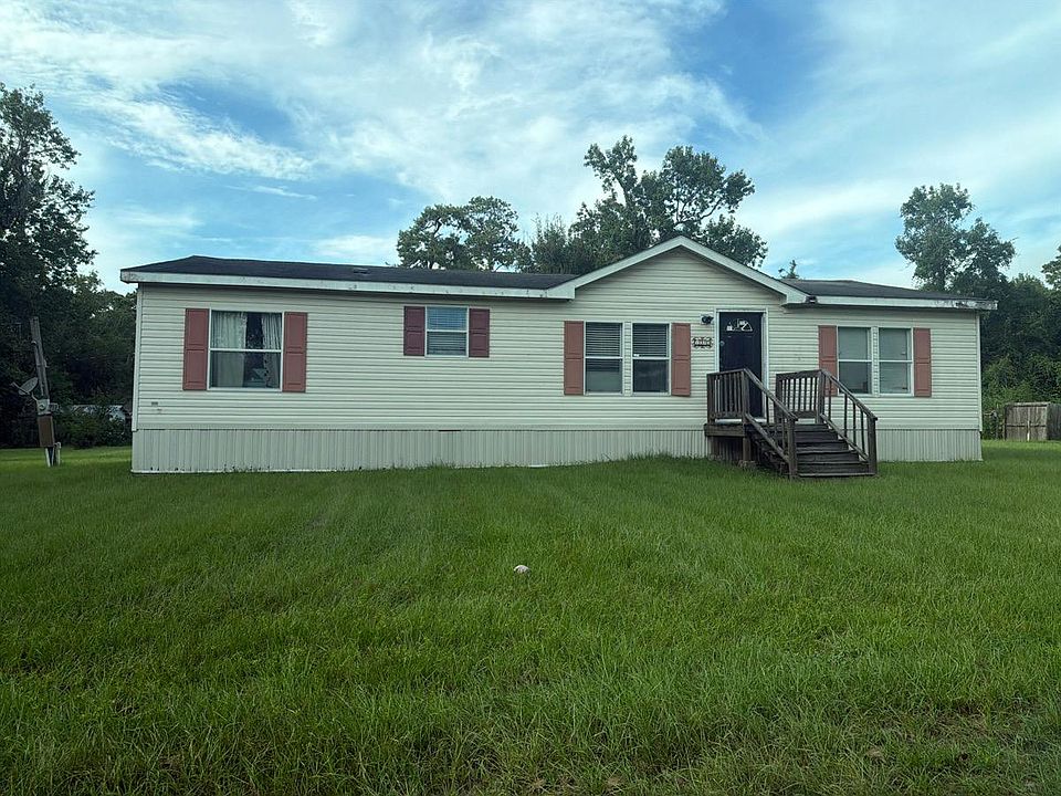 1st image of 1070 Willow St