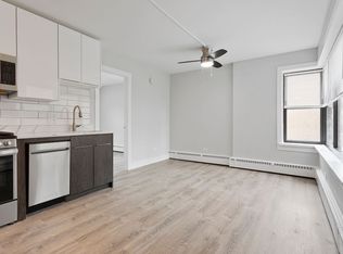 5858 N Sheridan Rd APT 307, Chicago, IL 60660