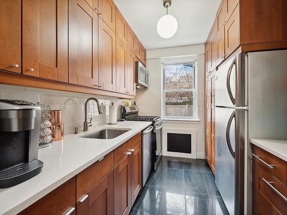 1st image of 3725 Henry Hudson Pkwy #2FG