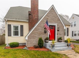 708 Willett Ave, Riverside, RI 02915