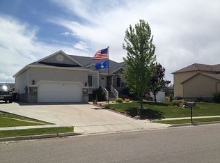 3853 W 6050 S, Roy, UT 84067