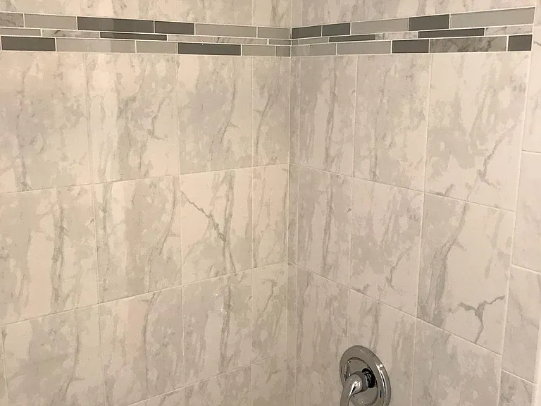 18120 Chalet Dr #11-203 — Photo 21