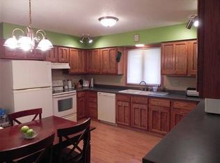 2505 Bel Air Pl, Minot, ND 58703