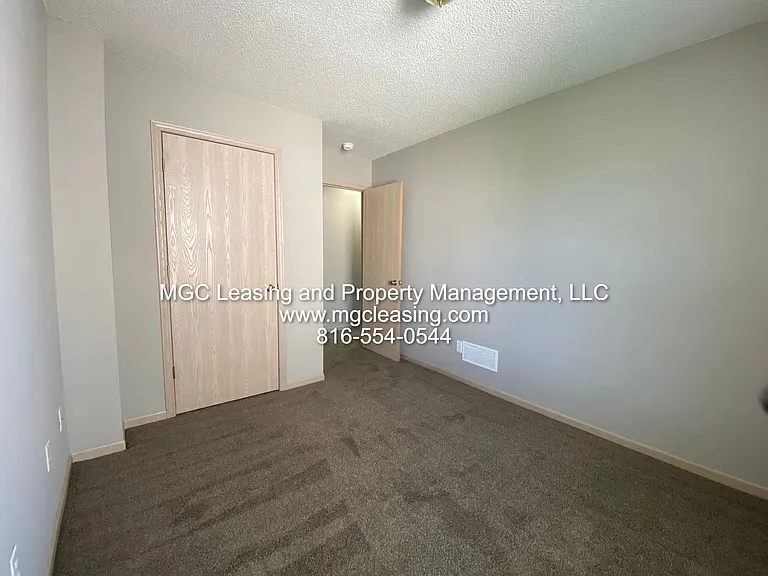 1009 Garden Dr — Photo 14