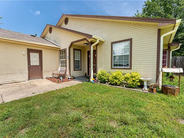 1892 Rosewood Ln, Elkins, AR 72727