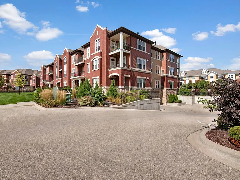 Van Buren Place — Photo 35