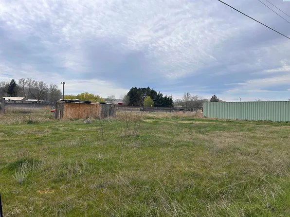 225507 E State Route 397, Kennewick, WA 99337