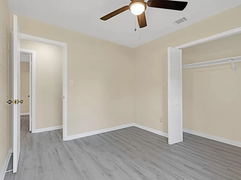 5556 Split Oak Ct — Photo 5