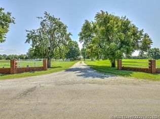 24390 N 3990th Rd, Bartlesville, OK 74006