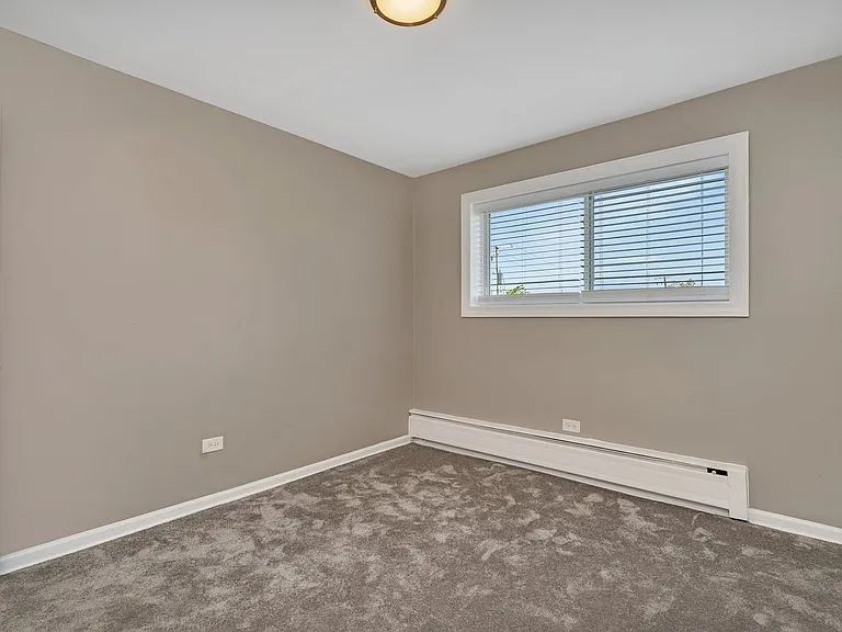 Parkside Apartments — Photo 36