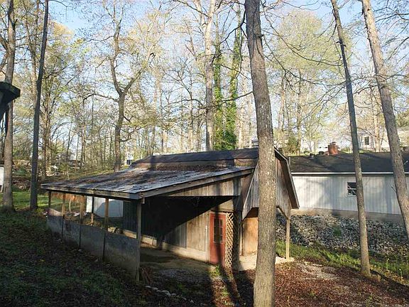 4th image of 53 Shady Ln