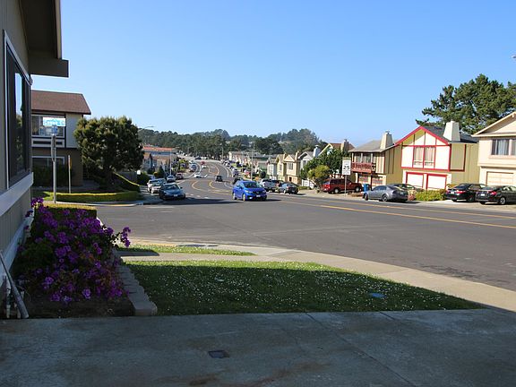 4th image of 4369 Callan Blvd