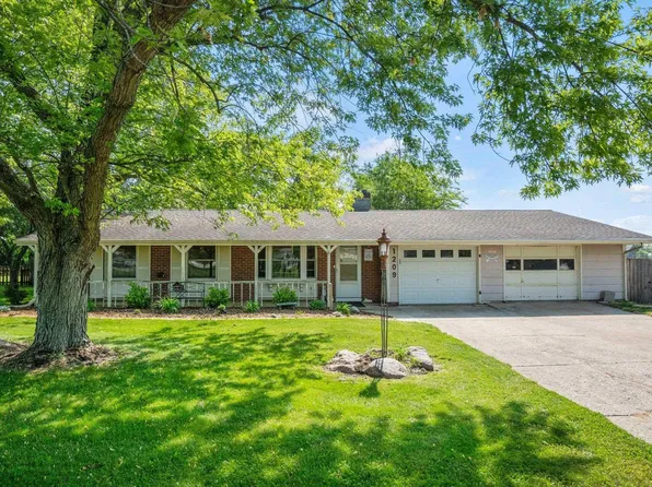 1209 S Ijams St, Garrett, IN 46738