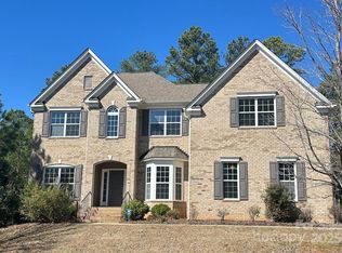 16446 Doves Canyon Ln, Charlotte, NC 28278