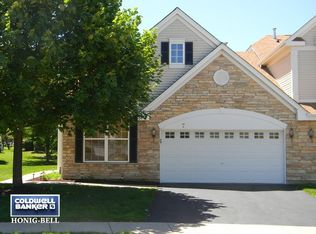 7 Clara Ct, Algonquin, IL 60102