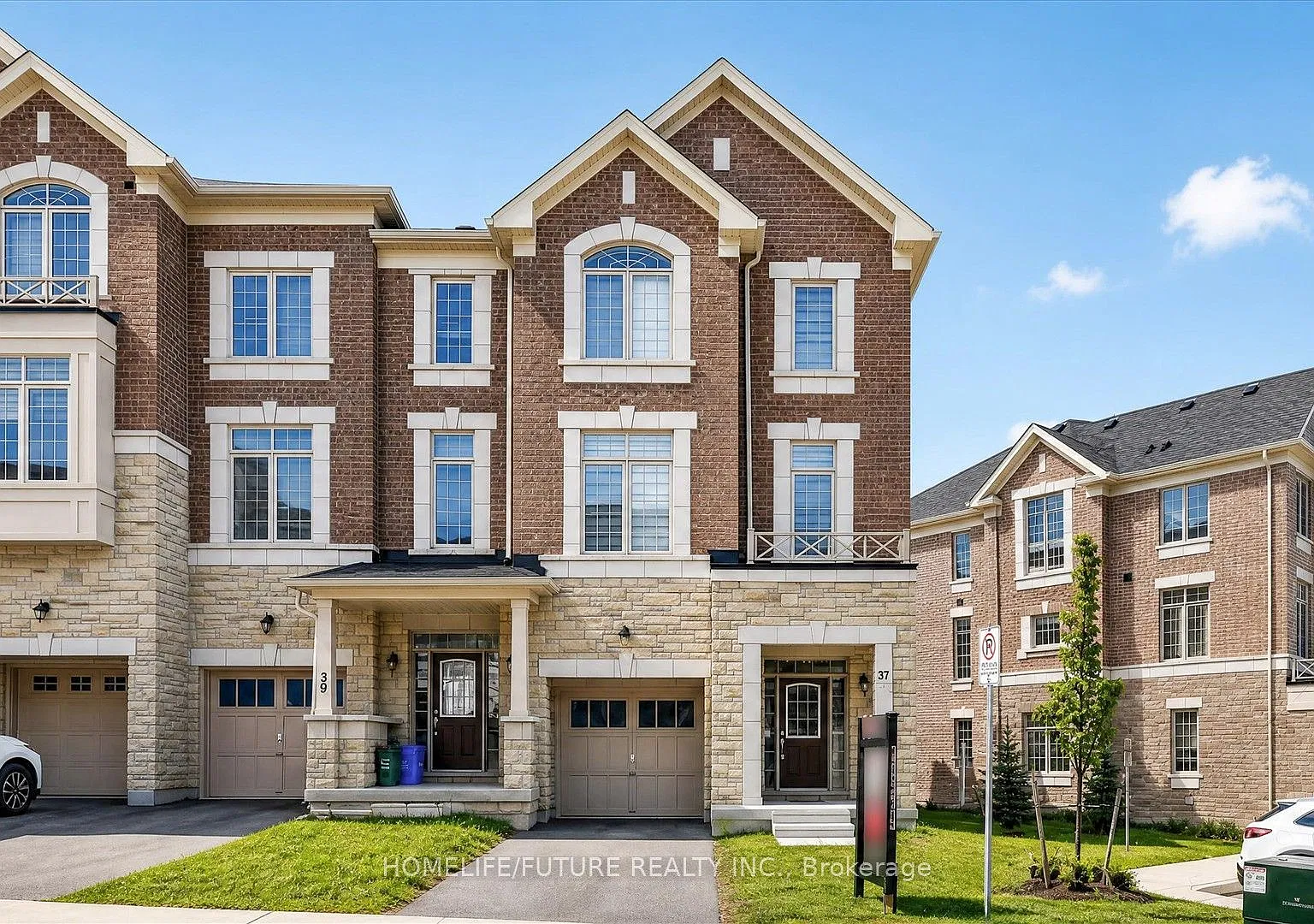 4 bed, $3,500 — Photo 1