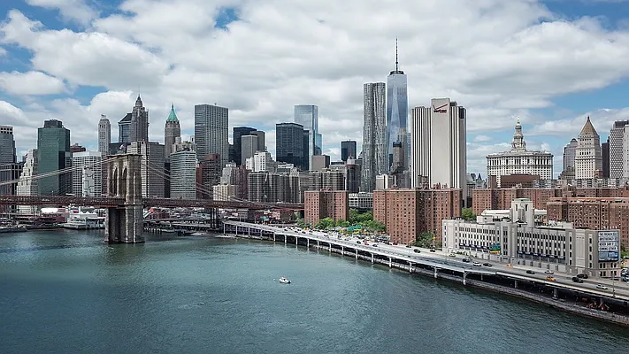 Rented by Bold New York | media 7