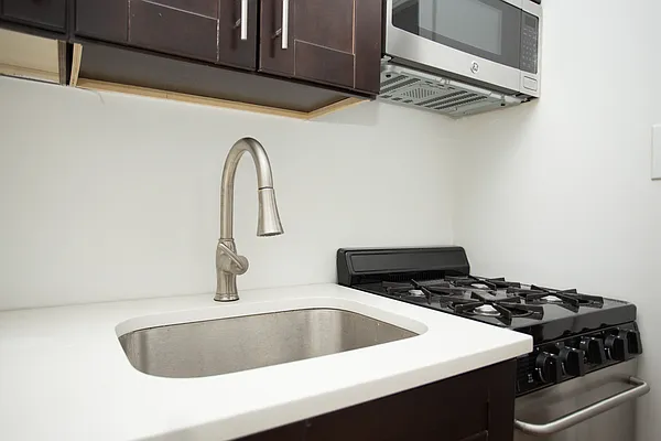 Rented by Blip LLC | media 1