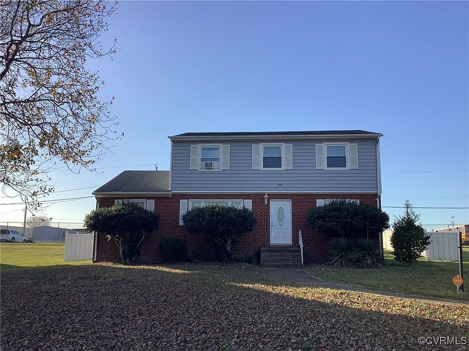 1st image of 206 Seaton Dr