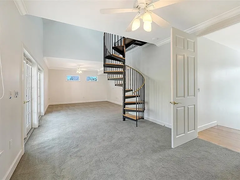 1770 S Oval Dr — Photo 37