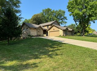 4545 Moccosin Pl, Greenwood, IN 46142